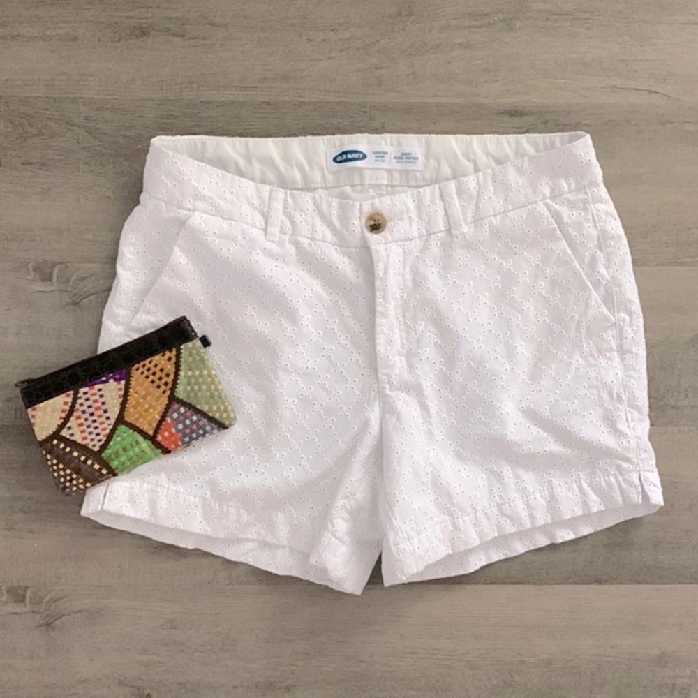 MID-RISE Eyelet Shorts